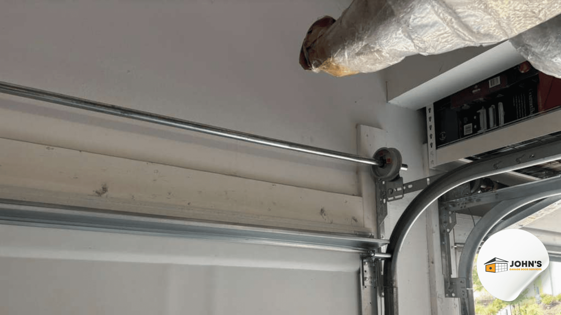 What's the Best Garage Door Material for Santee's Climate? - Santee Garage Door Repair: East County Heat and Your Door — Santee 92071 Garage Door