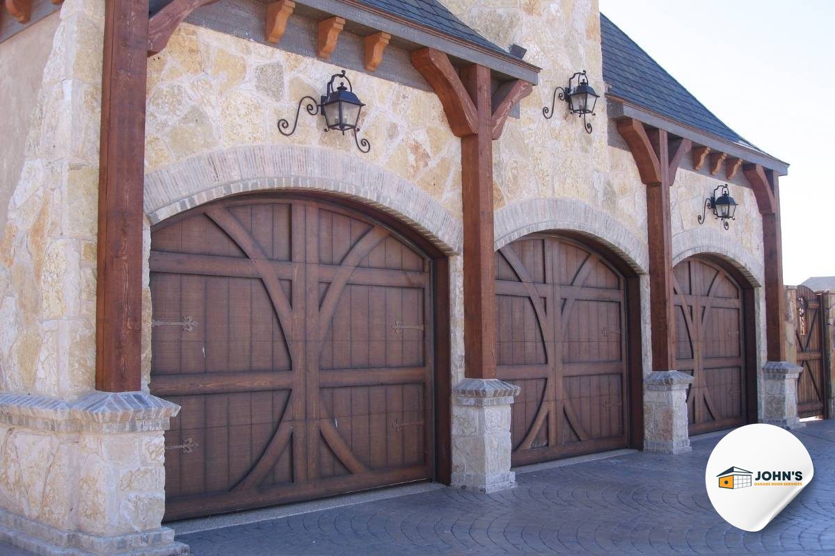 Why Choose a Local Clairemont Garage Door Expert - Who Does Garage Door Repair Near Clairemont Drive? — Garage Door Repair Near Clairemont